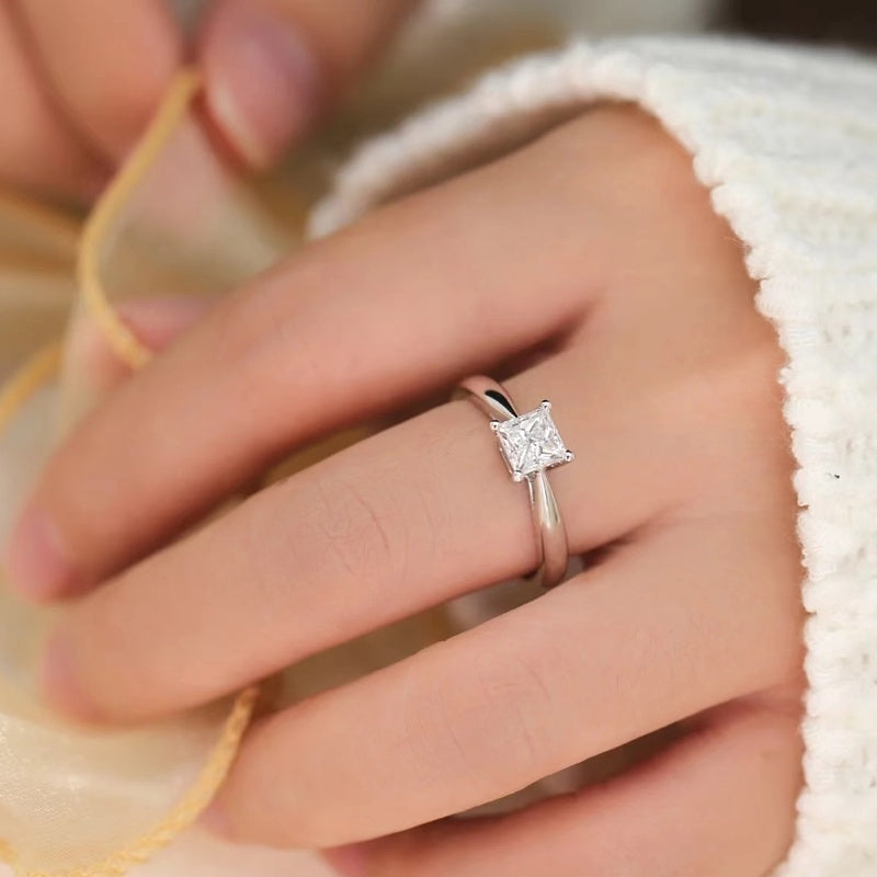 10K Gold Lab Grown Diamond CVD 1CT Princess-Cut Classic Four Prong Engagement Ring