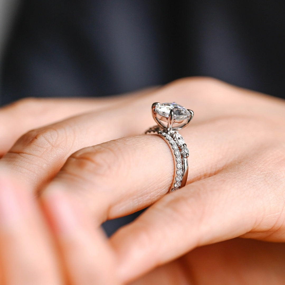 14K Gold Lab Grown Diamond CVD 2CT Round-Cut Vintage Wedding Rind Set