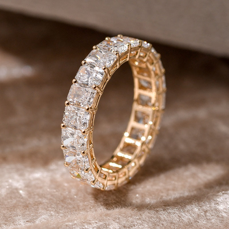 Platinum PT950 Lab Grown Diamond CVD Full Circle Radiant-Cut Ring