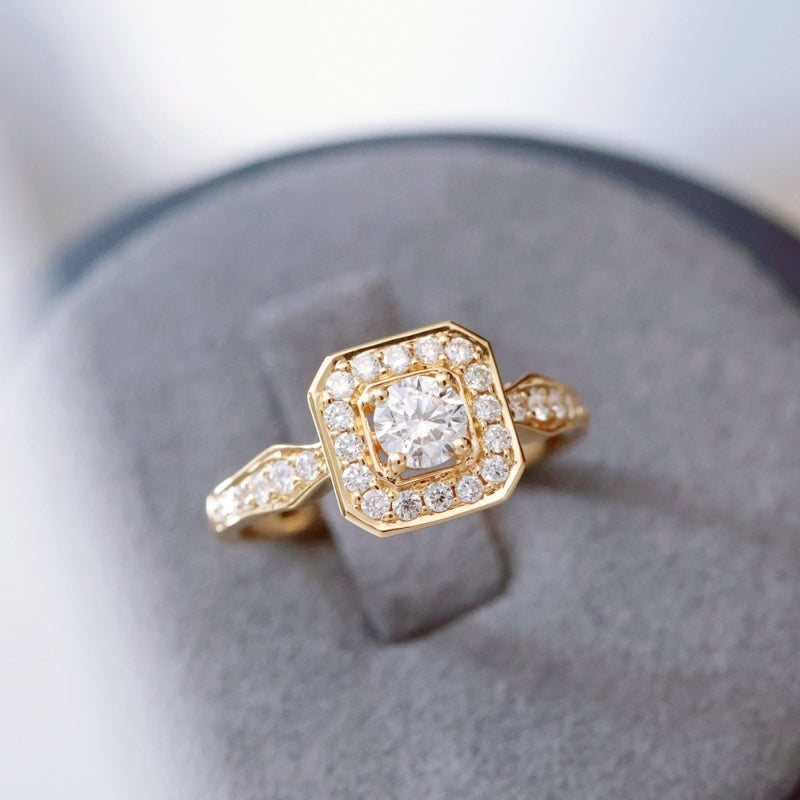 14K Gold Lab Grown Diamond CVD 0.5CT Round-Cut Halo Vintage Royal Style Engagement Ring