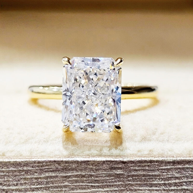 18K Gold Lab Grown Diamond CVD 3.5CT Crushed Ice Radiant Cut 4 Prong Classic Ring