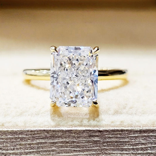 18K Gold Lab Grown Diamond CVD 3.5CT Crushed Ice Radiant Cut 4 Prong Classic Ring