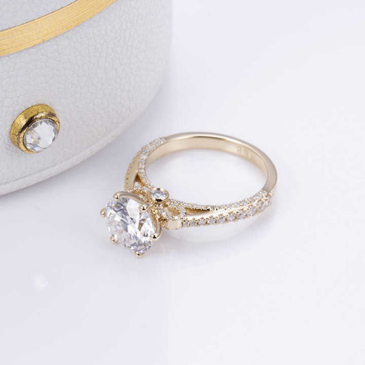 10K Gold Lab Grown Diamond CVD Round-Cut Vintage Royal Style Engagement Ring