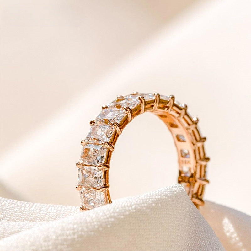 18k Gold Lab Grown Diamond CVD Full Circle Diamond Ring