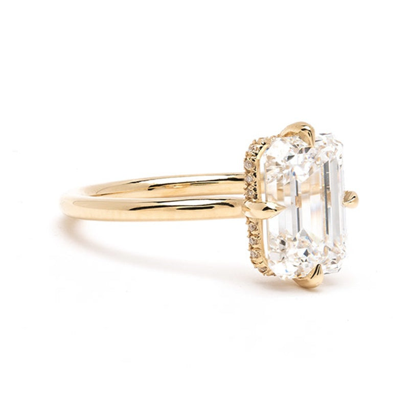 18k Gold Lab Grown Diamond CVD Classic Four-Prong 3CT Emerald Cut Ring
