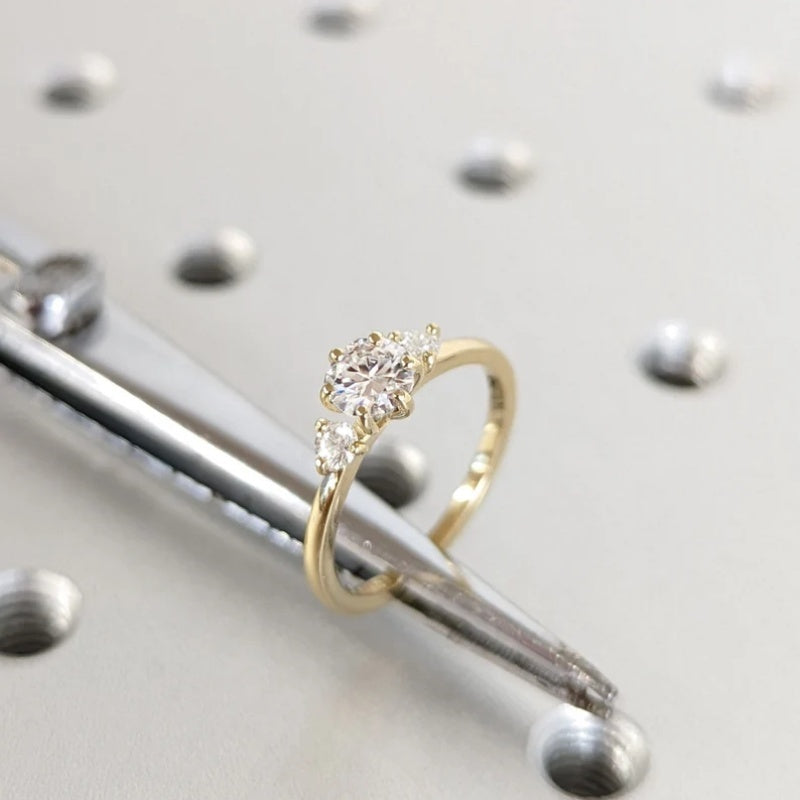 14K Gold Lab Grown Diamond CVD 1CT Round-Cut Three Stone Ladies Ring Anniversary Gift