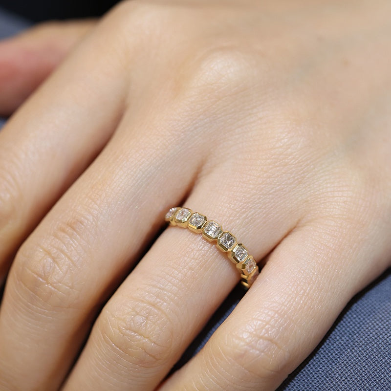 18k Gold Lab Grown Diamond Classic Valentine's Day Gift