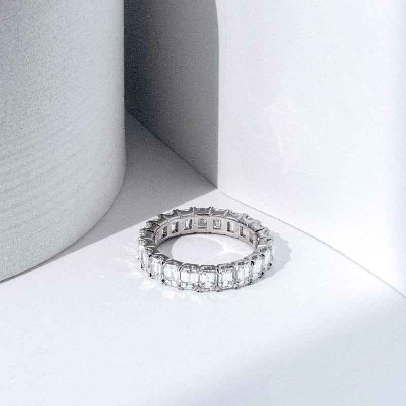 10K Gold Lab Grown Diamond CVD 3.5CT Oval-Cut Full Eternity Step Design Anniversary Ring