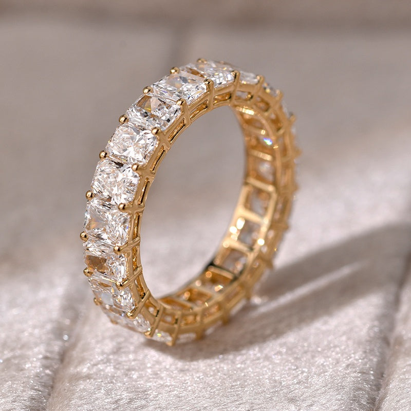 Platinum PT950 Lab Grown Diamond CVD Full Circle Radiant-Cut Ring