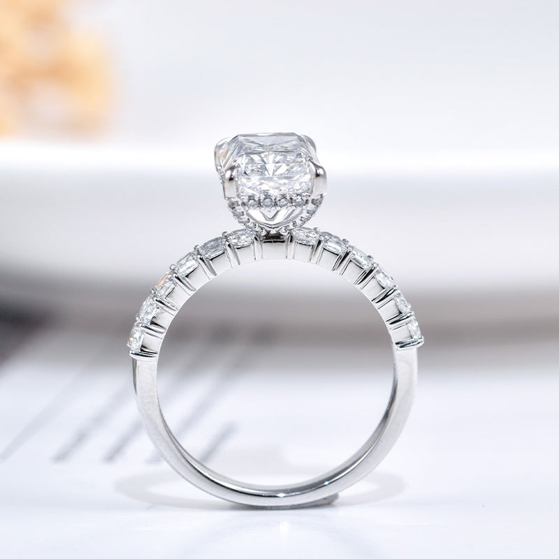 18k White Gold Lab Grown Diamond CVD 3CT Crushed Ice Radiant-Cut Ring Set