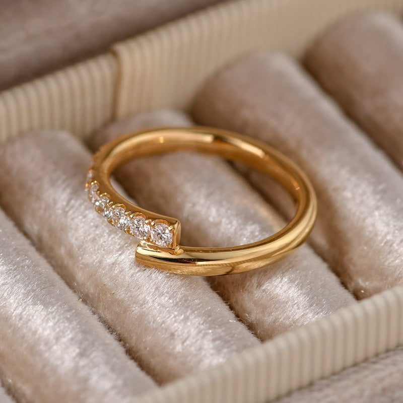 18K Gold Lab Grown Diamond CVD 0.3CT Round-Cut Open Wrap Bypass Engagement Ring