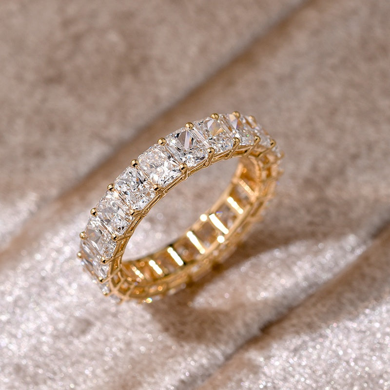Platinum PT950 Lab Grown Diamond CVD Full Circle Radiant-Cut Ring