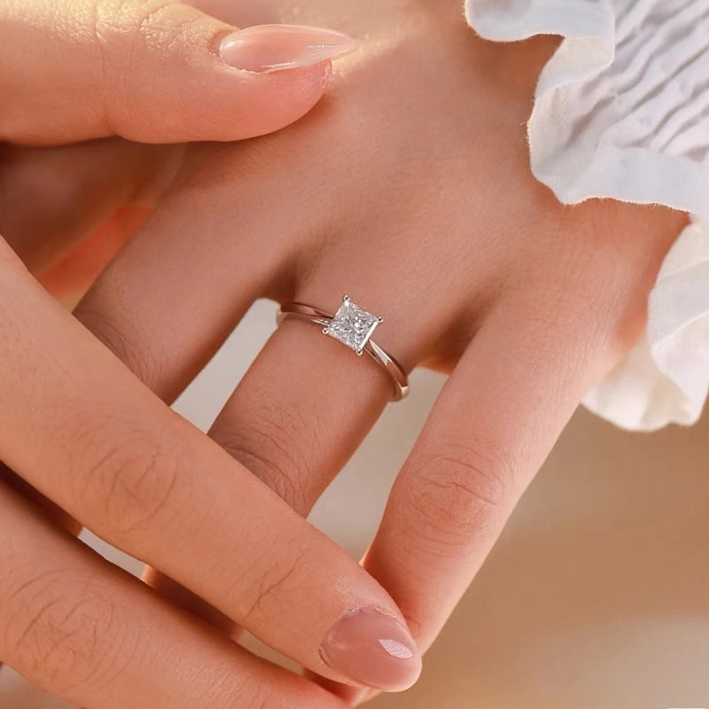 10K Gold Lab Grown Diamond CVD 1CT Princess-Cut Classic Four Prong Engagement Ring