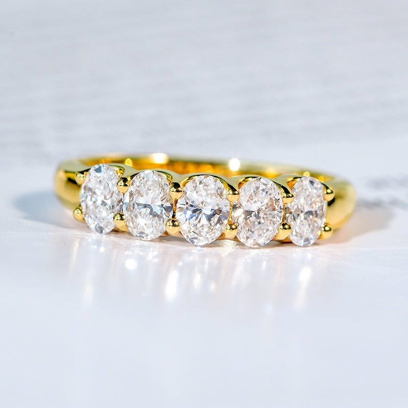 18K Gold Lab Grown Diamond CVD 5-Piece Oval Stones Setting Novelty Style Ring