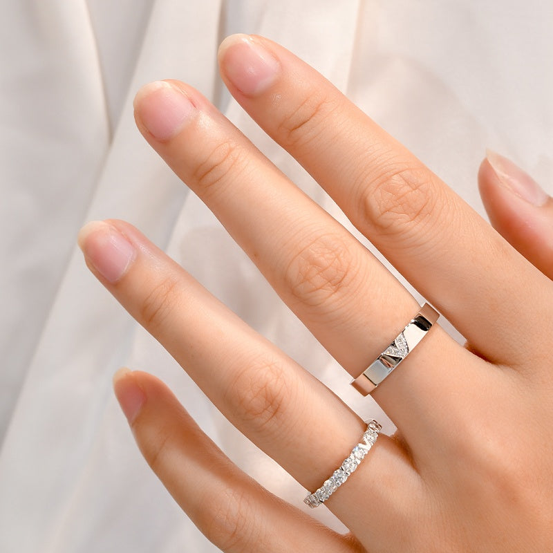 14K Gold Lab Grown Diamond CVD 0.5CT Round-Cut V-Shaped Couple Rings For Anniversary