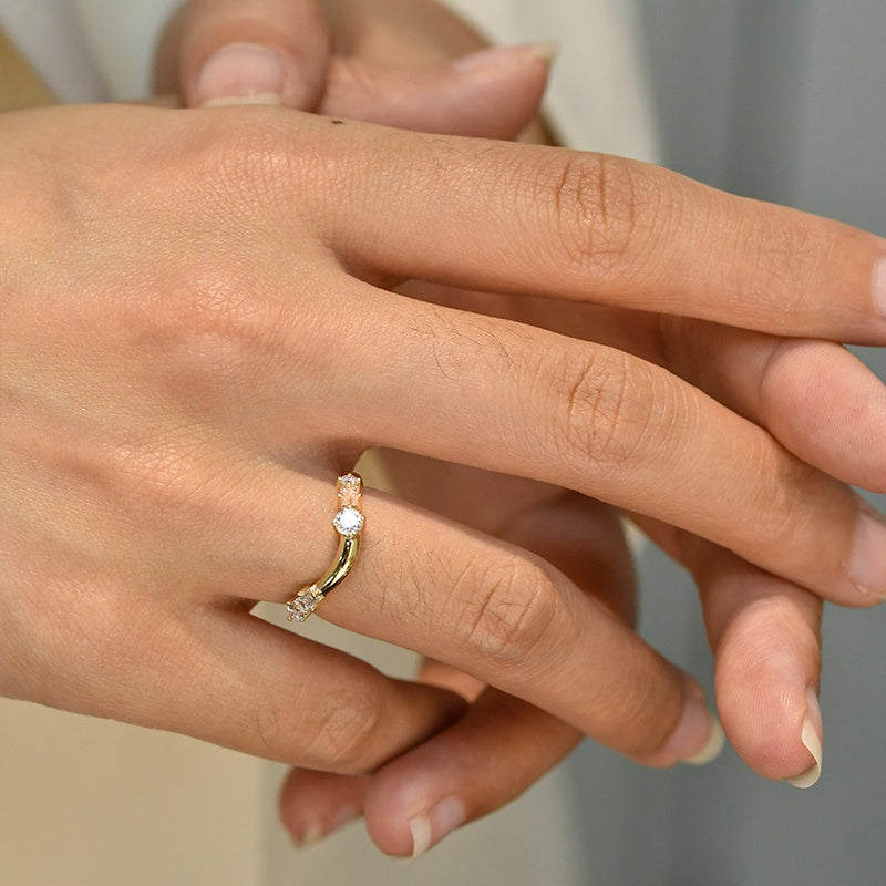 14K Gold Lab Grown Diamond CVD Elegant V-shaped Curved Round and Baguette-Cut Anniversary Ring