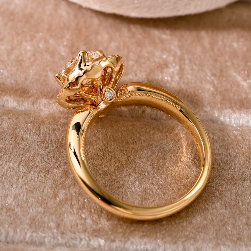 18K Gold Lab Grown Diamond CVD 1CT Round-Cut Halo Vintage Engagement Ring