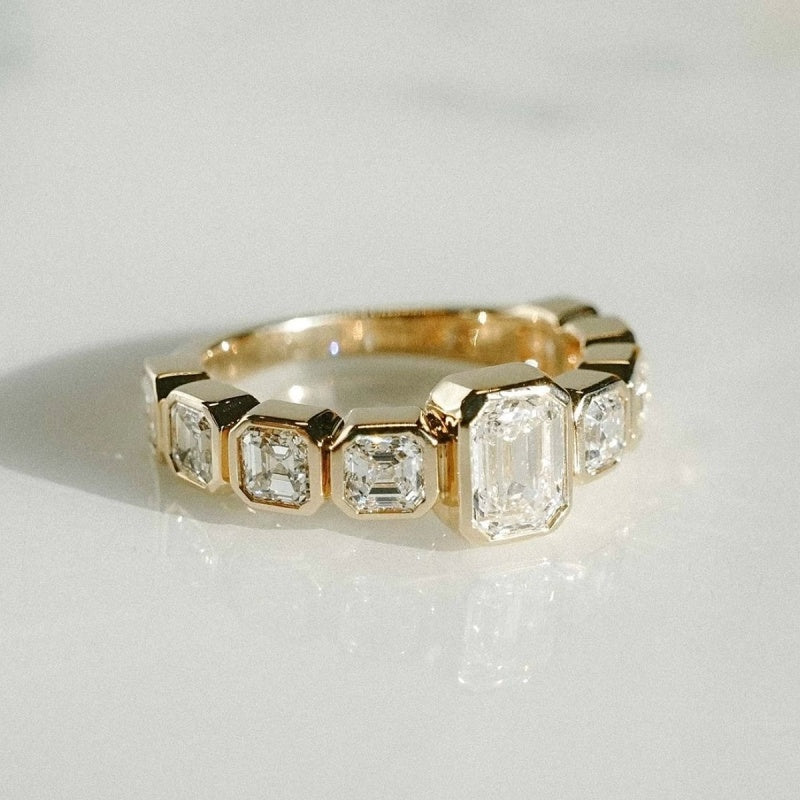 18k Gold Lab Grown Diamond CVD  Emerald-Cut Ring For Wedding