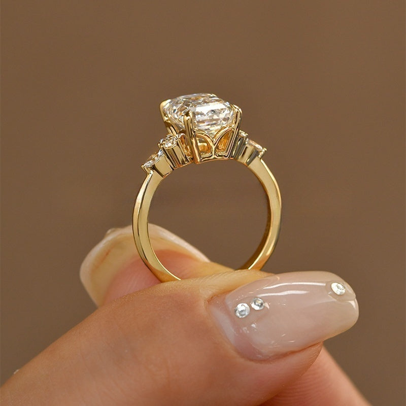18k Gold Lab Grown Diamond CVD 3CT Emerald-Cut Classic Ring