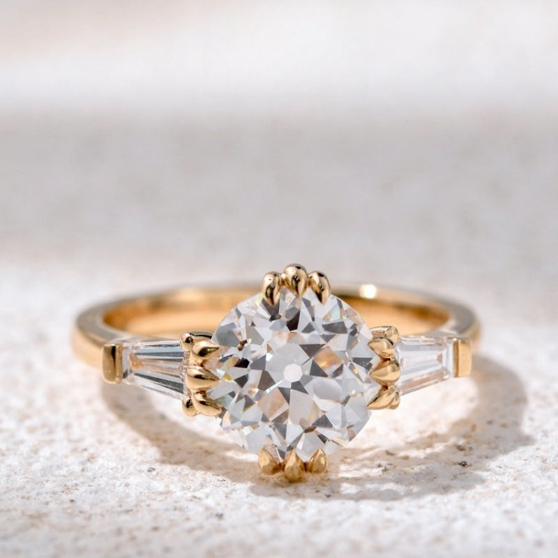 18K Gold Lab Grown Diamond CVD 2CT Round European Court Style Design For Anniversary