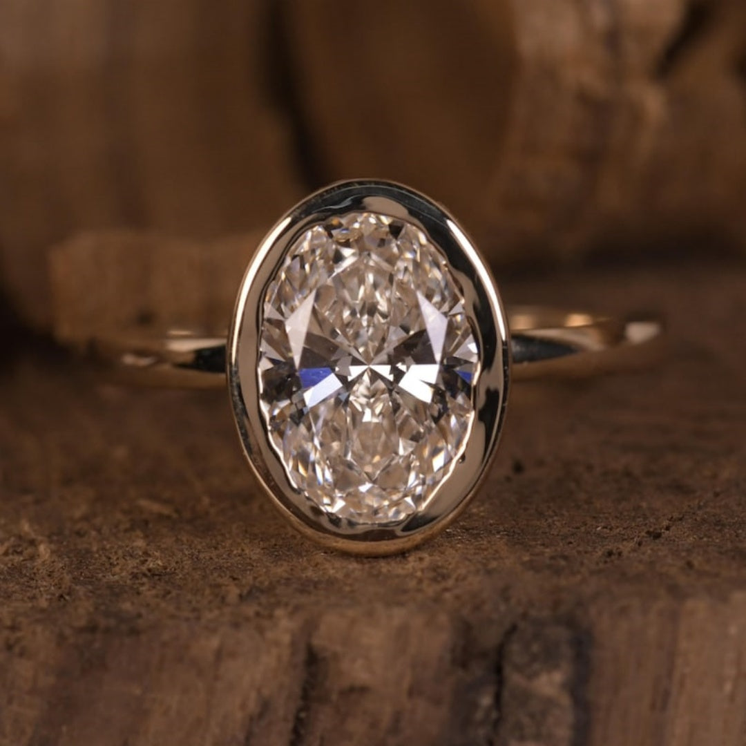 18K Gold Lab Grown Diamond CVD 3.5CT Oval-Cut Simple Design Anniversary Ring