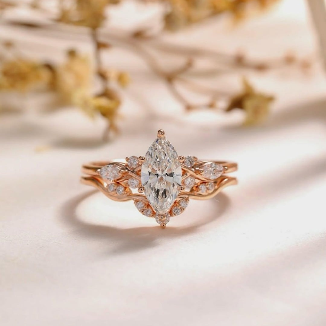 18K Gold Lab Grown Diamond CVD 2CT Marquise-Cut Art Deco Curved Wedding Ring Set