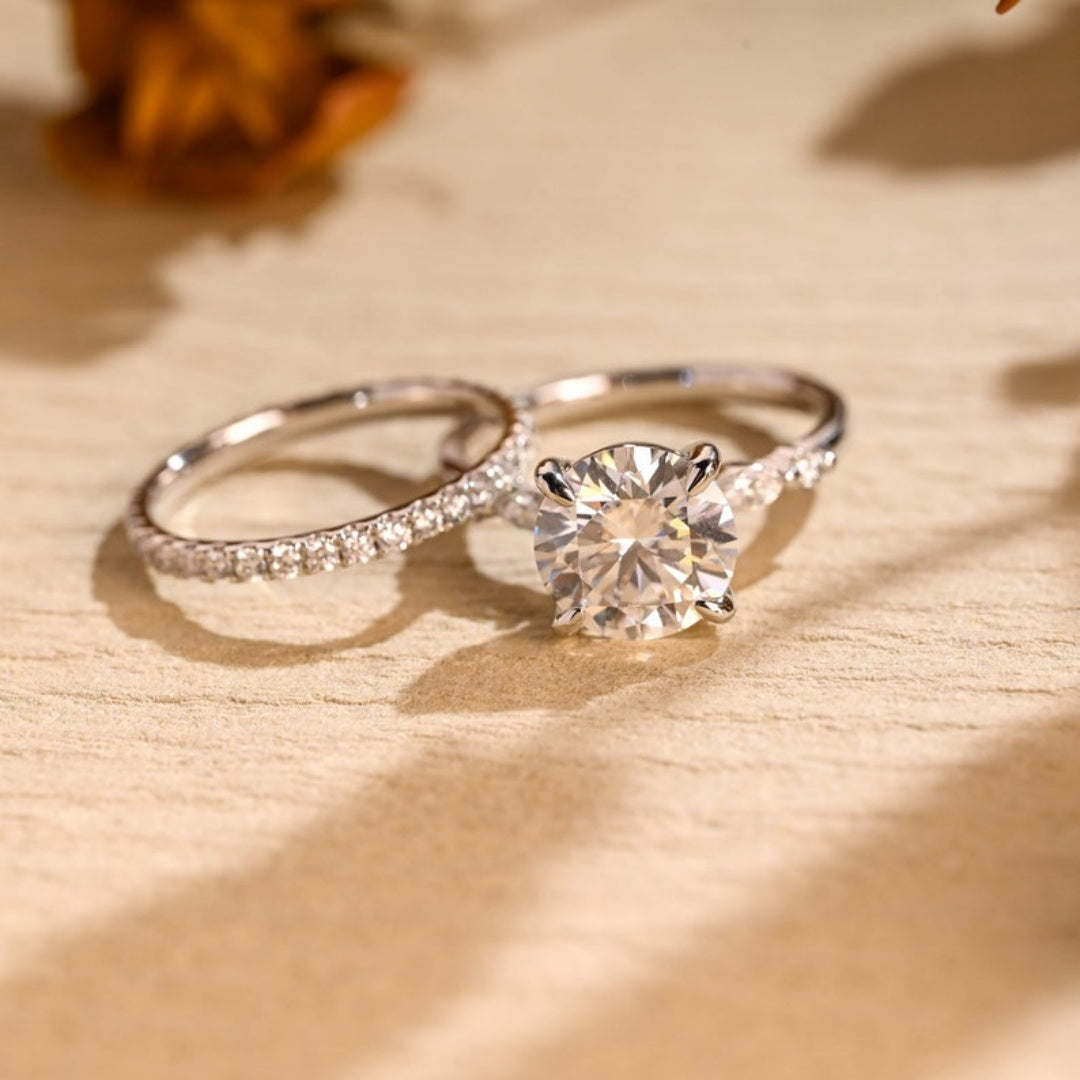 14K Gold Lab Grown Diamond CVD 2CT Round-Cut Vintage Wedding Rind Set