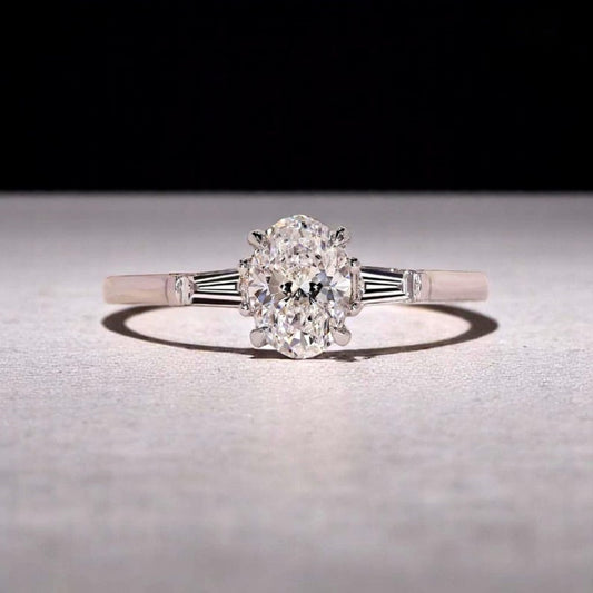 14K Gold Lab Grown Diamond CVD 2CT Ovla-Cut Promise Ring For Her