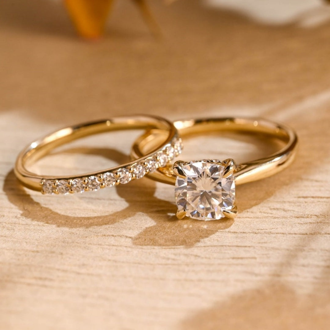 18k Gold Lab Grown Diamond CVD 1CT Round-Cut Promise Ring Set
