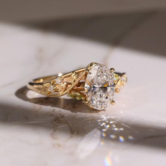 18k Gold Lab Grown Diamond CVD 1.5CT Oval-Cut Nature-Inspired Diamond Leaf Wedding Ring