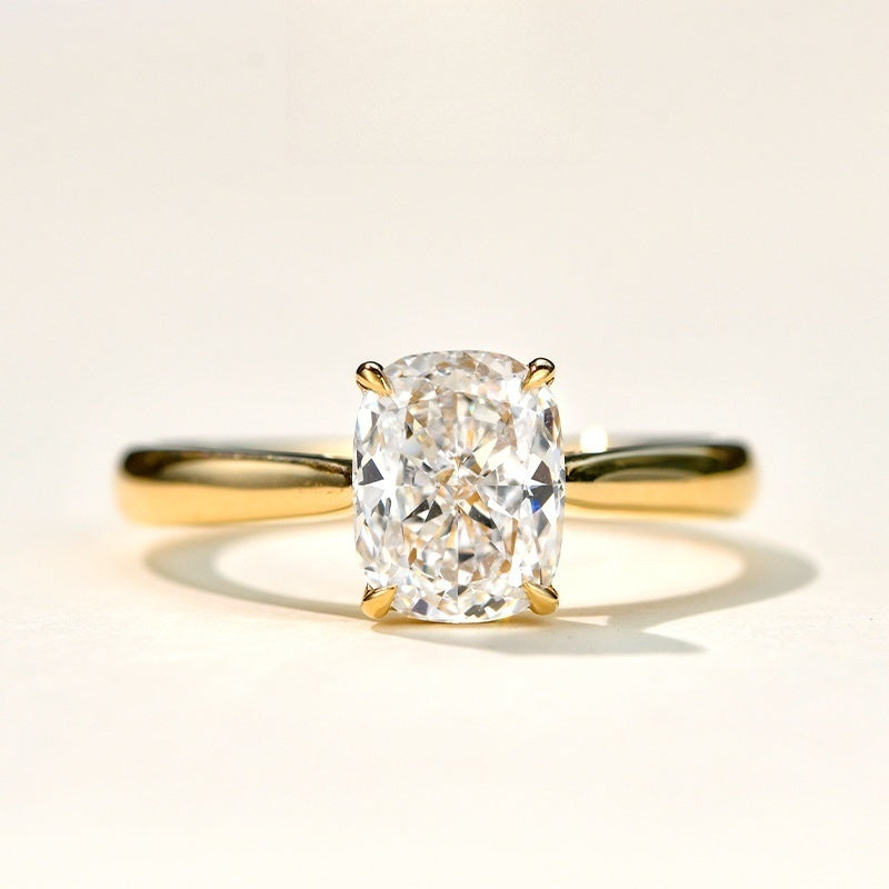 18k Gold Lab Grown Diamond CVD Cushion-Cut Classic Ring