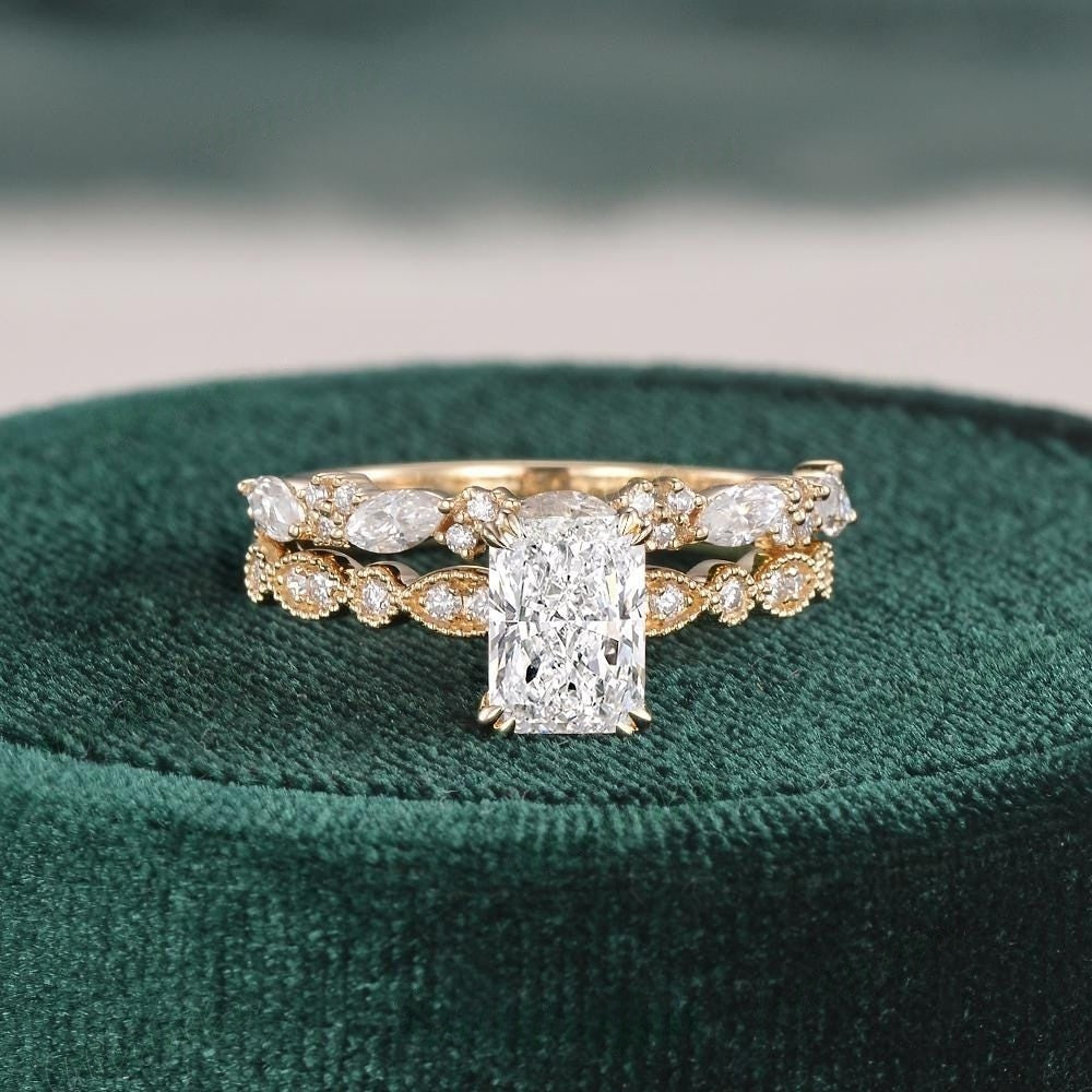 18k Gold Lab Grown Diamond CVD 2CT Radiant-Cut Unique Hidden Halo Art Deco Yellow Gold Marquise Cluster Band Ring