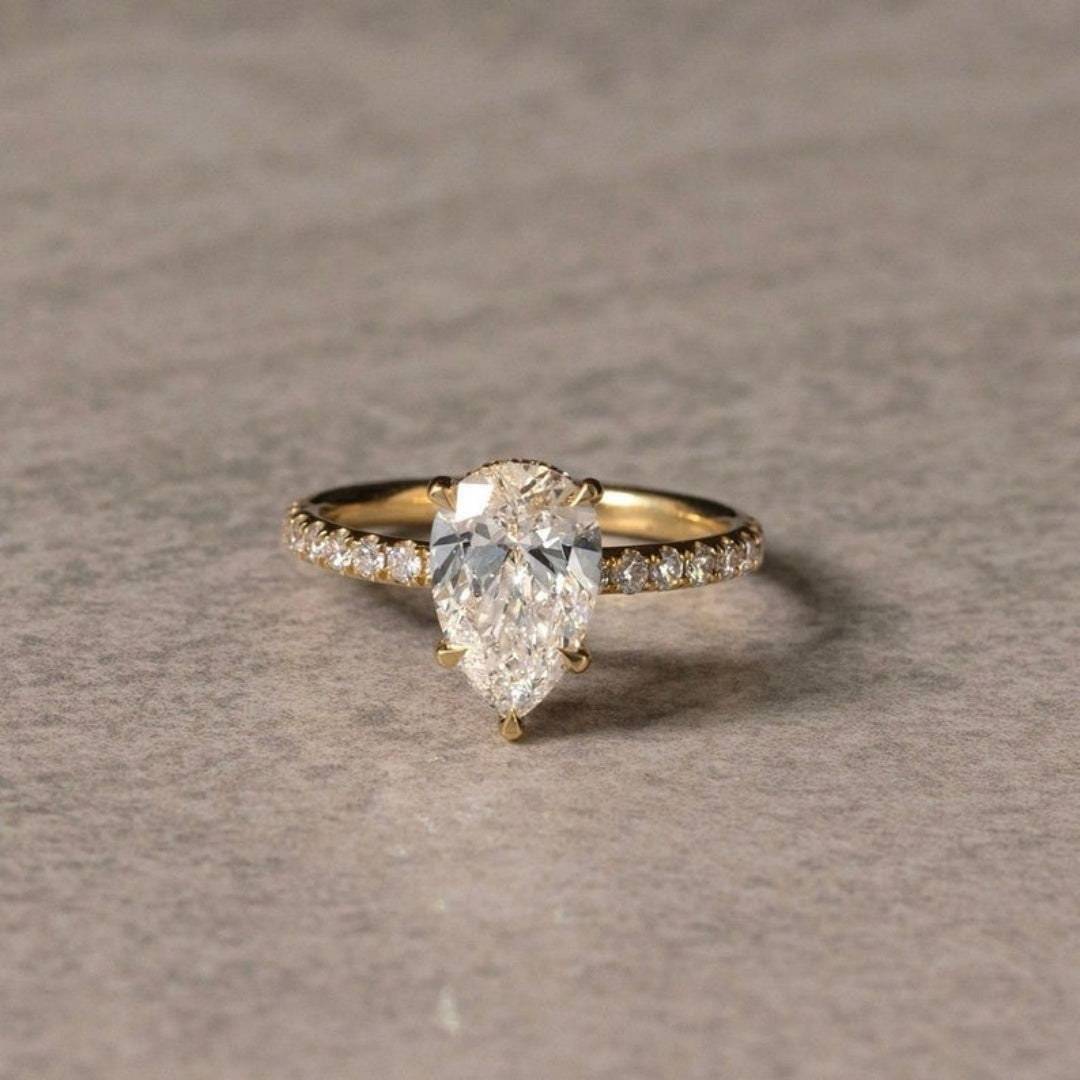 18k Gold Lab Grown Diamond CVD 1.5CT Pear-Cut Hidden Halo Engagement Ring