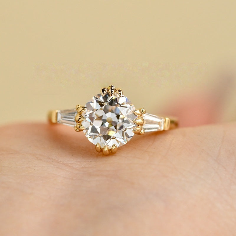 18K Gold Lab Grown Diamond CVD 2CT Round European Court Style Design For Anniversary