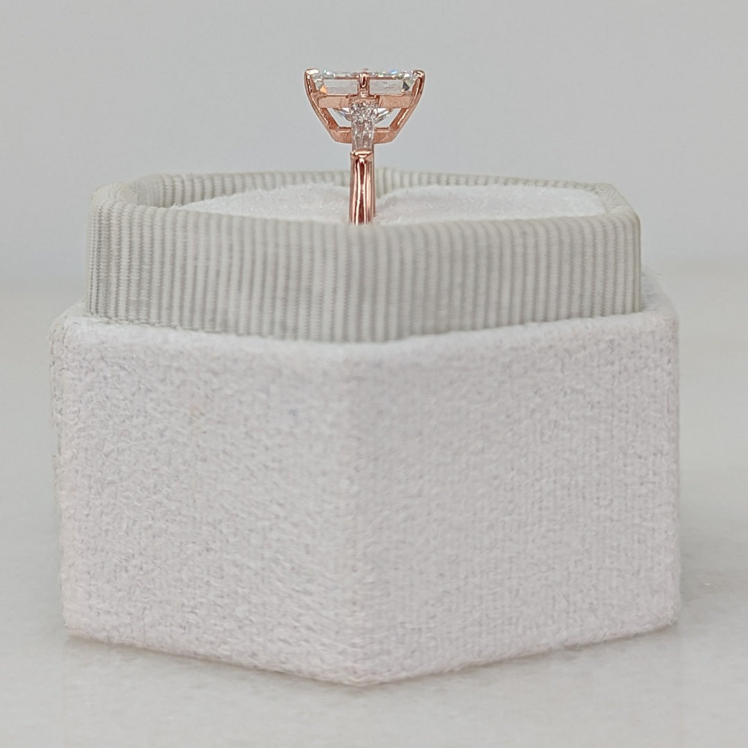 18K Gold Lab Grown Diamond CVD 3CT Radiant-Cut With Tapered Side Engagement Ring