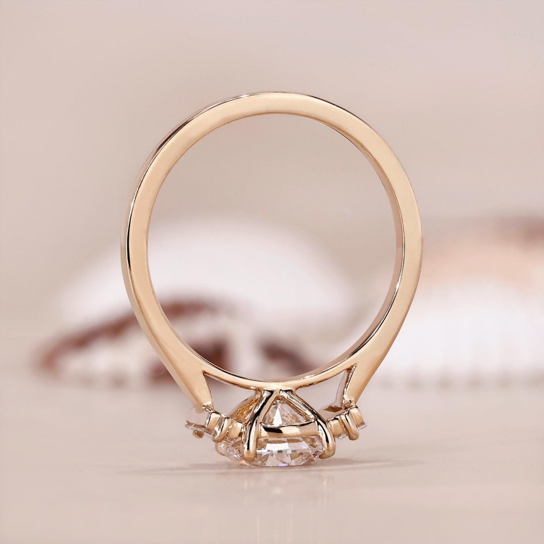 10K Gold Lab Grown Diamond CVD 1.5CT Round-Cut Round & Baguette Unique Design Promise Ring