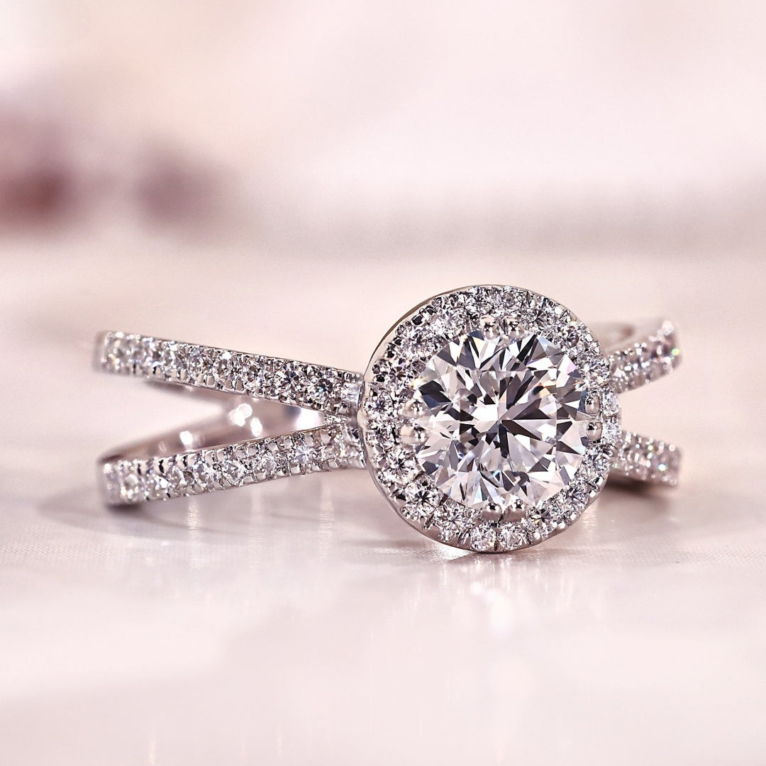 10K Gold Lab Grown Diamond CVD 1CT Round-Cut Crossover Reverse Split Shank Engagement Ring