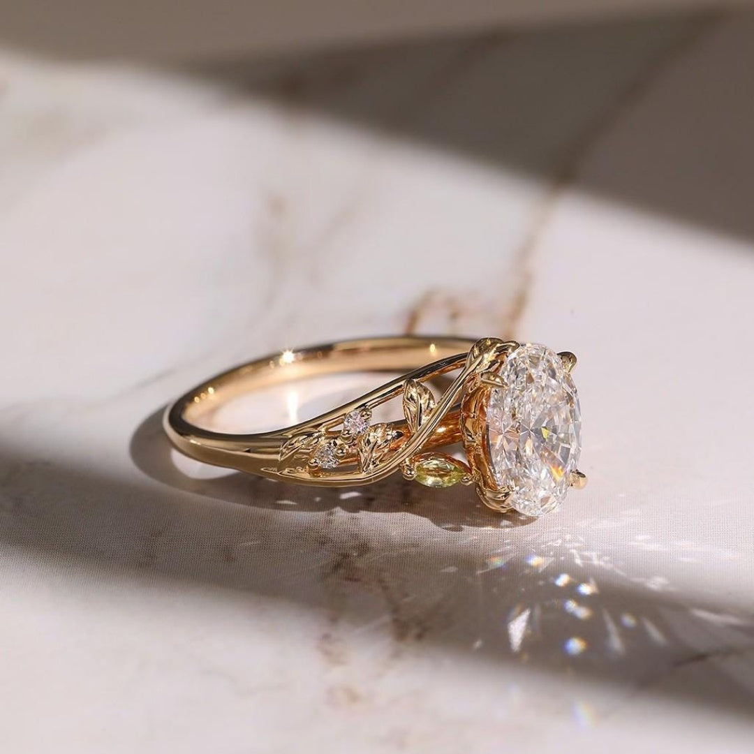 18k Gold Lab Grown Diamond CVD 1.5CT Oval-Cut Nature-Inspired Diamond Leaf Wedding Ring