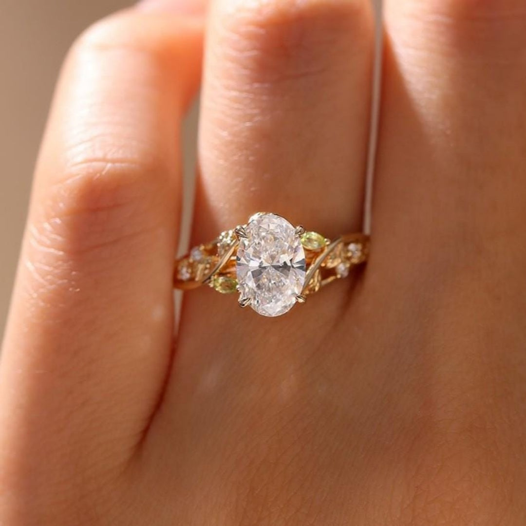 18k Gold Lab Grown Diamond CVD 1.5CT Oval-Cut Nature-Inspired Diamond Leaf Wedding Ring