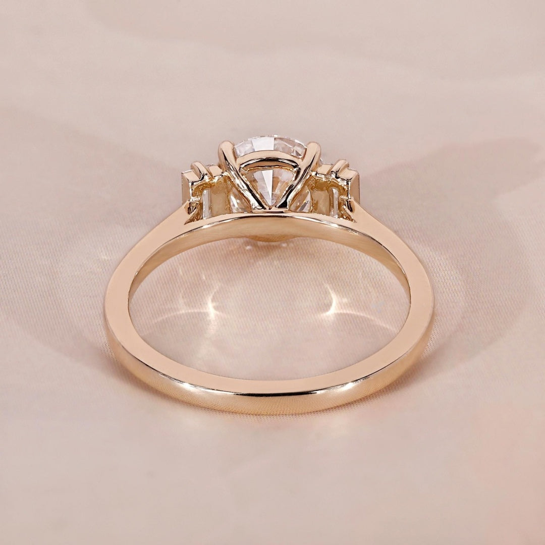 10K Gold Lab Grown Diamond CVD 1.5CT Round-Cut Round & Baguette Unique Design Promise Ring