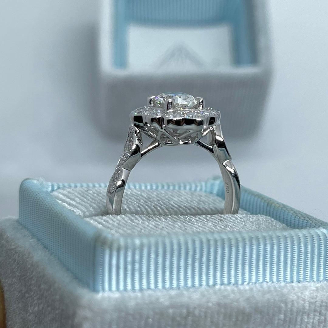 14K Gold Lab Grown Diamond CVD 1.5CT Ovla-Cut Vintage Royal Flower Style Classic Ring