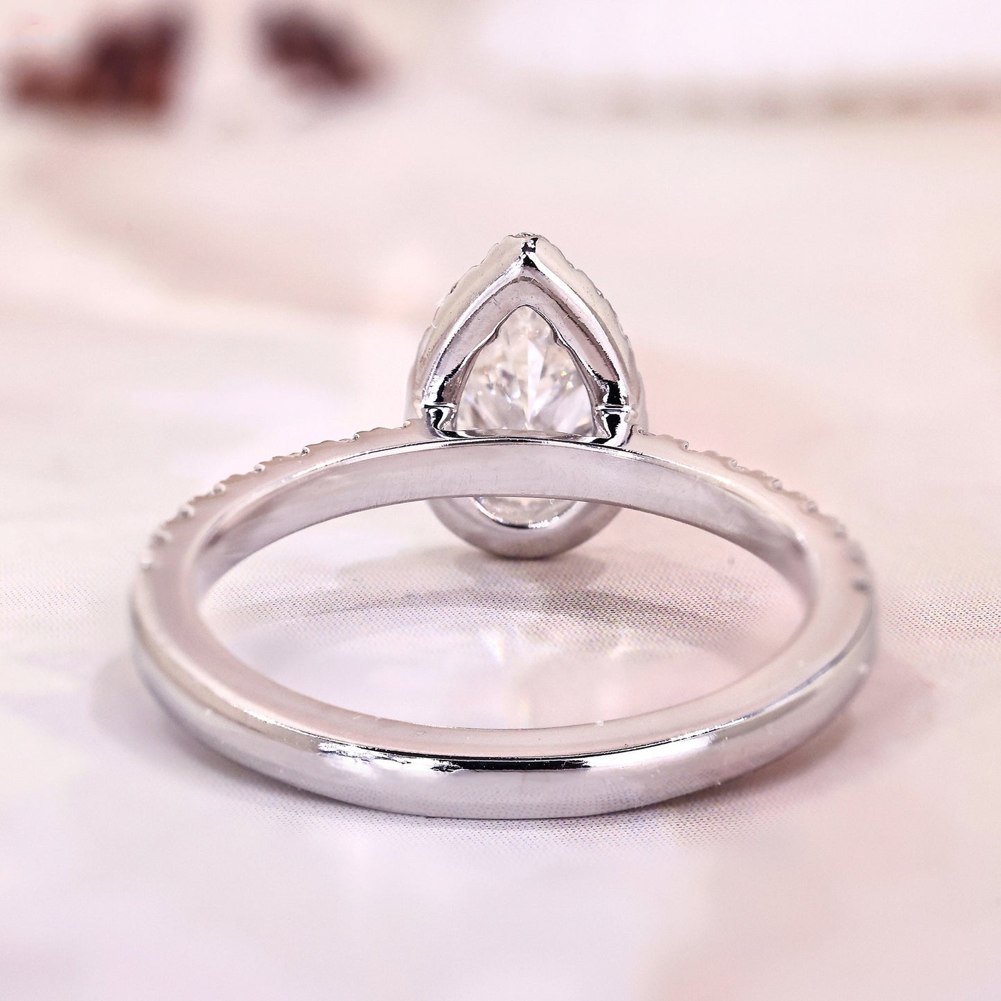 10K Gold Lab Grown Diamond CVD 1CT Pear-Cut Halo Pave Engagement Ring