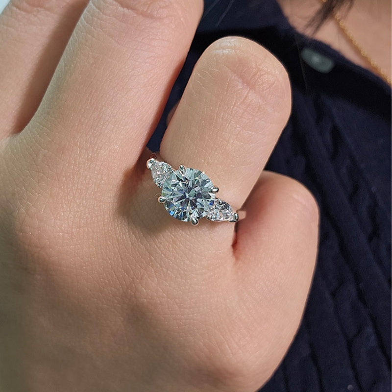 14K Gold Lab Grown Diamond CVD 2.5CT Round-Cut Three Stone Classic Engagement Ring