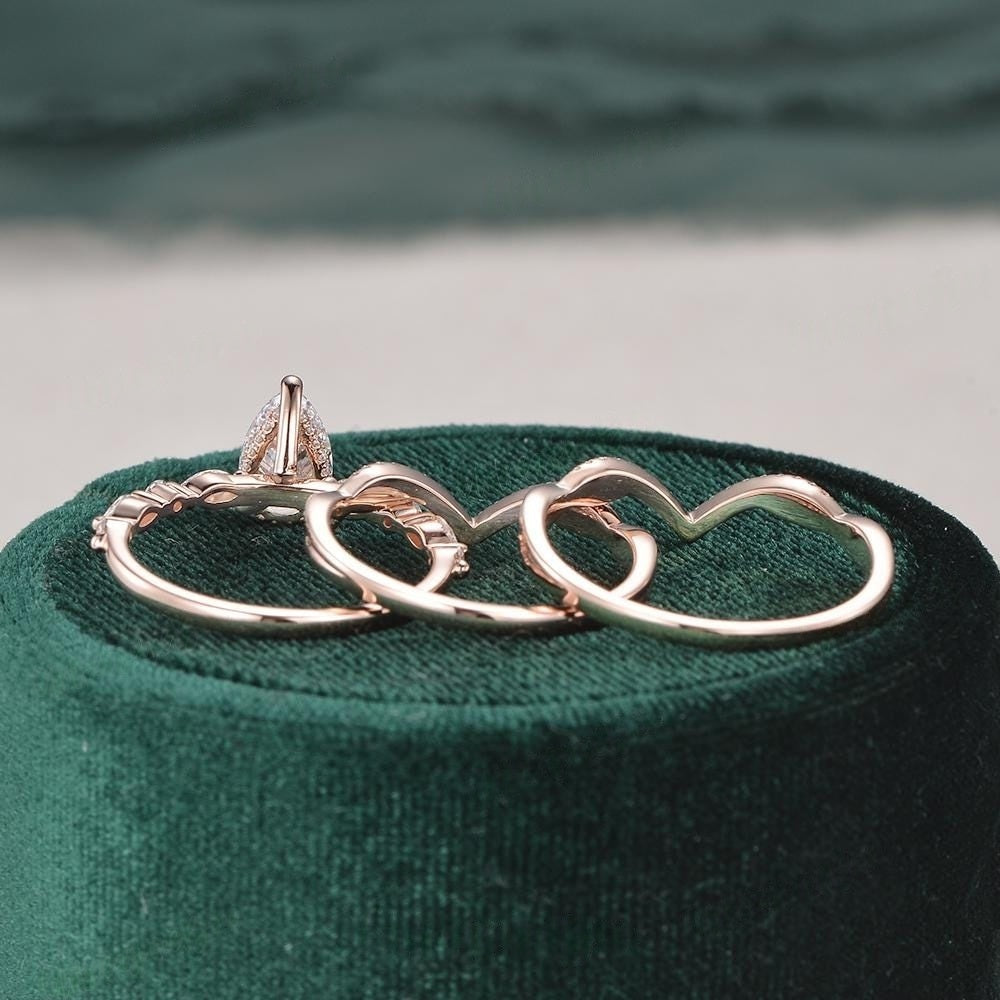 18k Gold Lab Grown Diamond CVD 2CT Pear-Cut Bridal Set Stacking Twisted Band Wedding Ring set