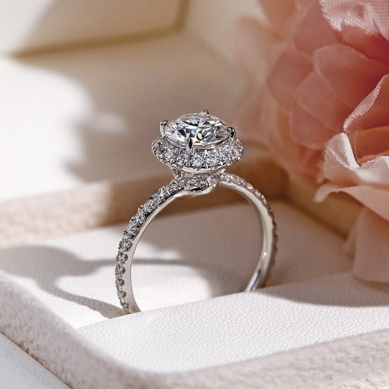 10K Gold Lab Grown Diamond CVD 1CT Round-Cut Halo Pave Band Engagement Ring