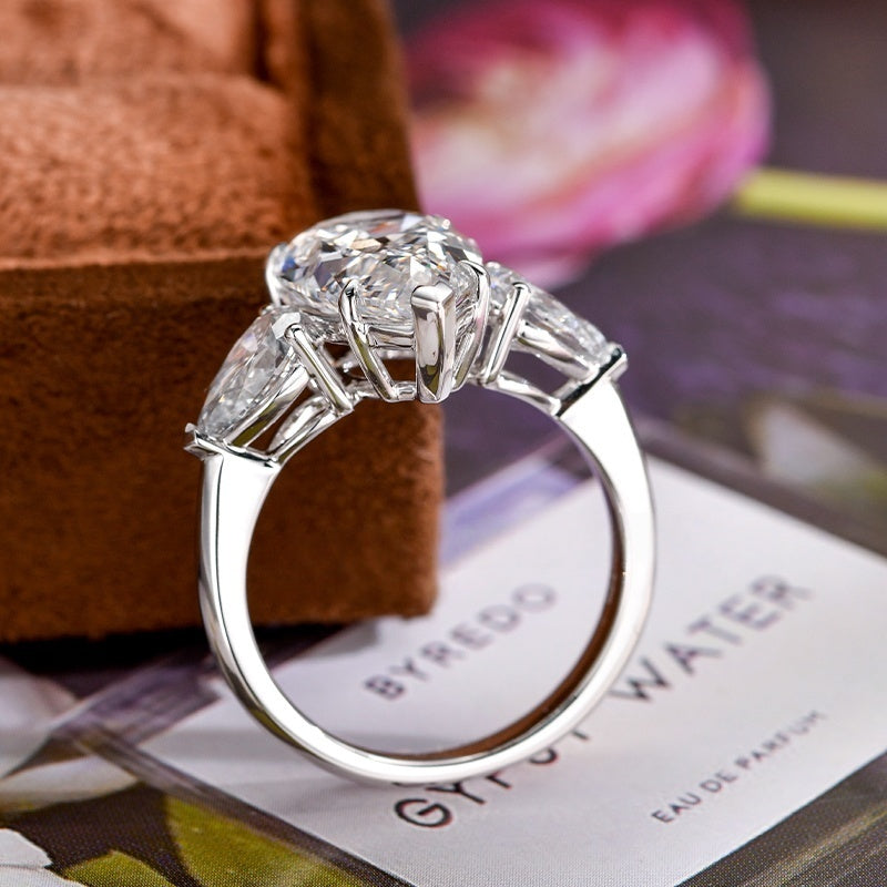 14K Gold Lab Grown Diamond CVD 2CT Pear-Cut Three Stone Bridal Luxury Engagement Ring