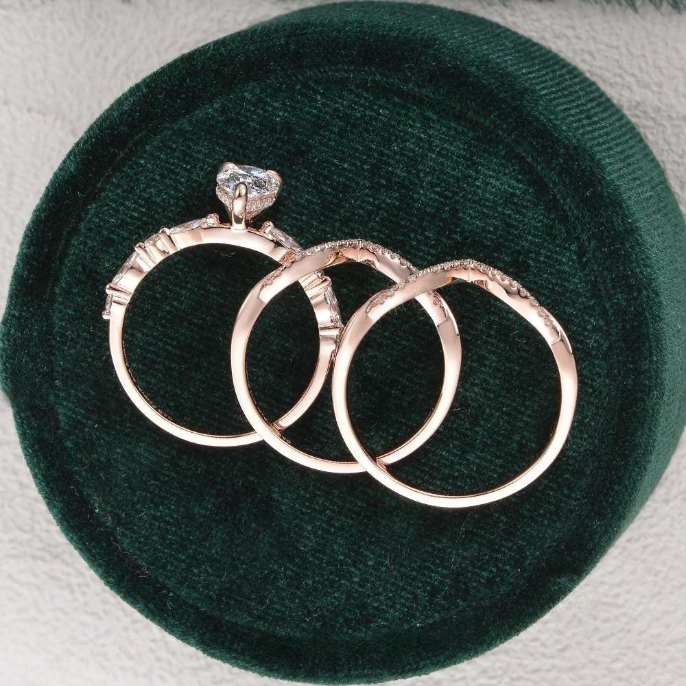 18k Gold Lab Grown Diamond CVD 2CT Pear-Cut Bridal Set Stacking Twisted Band Wedding Ring set