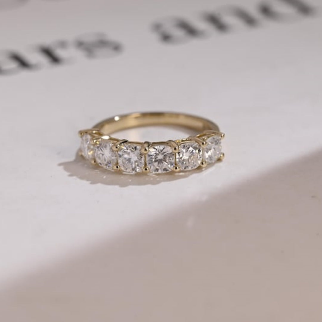 18K Gold Lab Grown Diamond CVD Half Eternity 4mm Cushion-Cut Wedding Band
