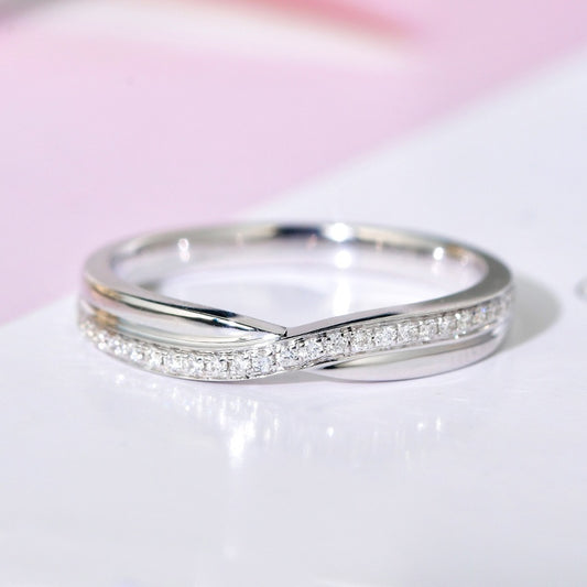 14K Gold Lab Grown Diamond CVD 0.5CT Round-Cut Twist Crossover Band For Daily Wear