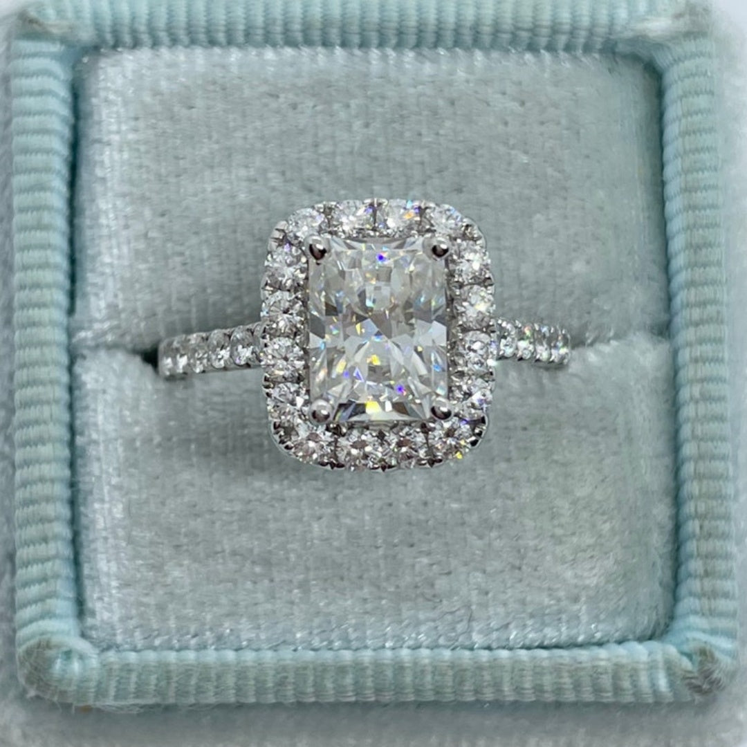 10K Gold Lab Grown Diamond CVD 1.5CT Radiant-Cut Halo Engagement Simple and StylishRing